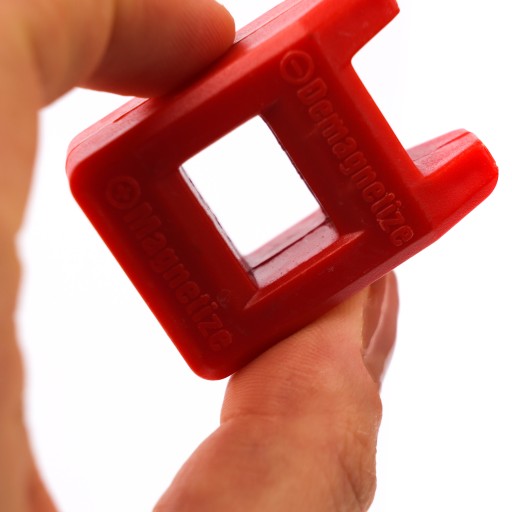 MAGNETIZÁTOR DEMAGNETIZÁTOR NA SKRUTKOVAČKY, SKRUTKY, BITOVAČE