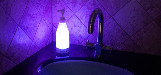 AUTOMATICKÝ DÁVKOVAČ NA LED TEKUTÉ MYDLO 400ml