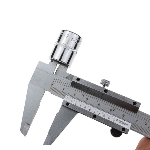 TRADIČNÝ STRMEŇ 0-150 mm Púzdro MANUÁLNE ANALOGOVÉ KOVOVÉ PRESNÉ