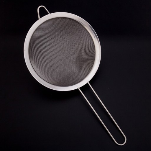 Nerezové sitko 16 cm