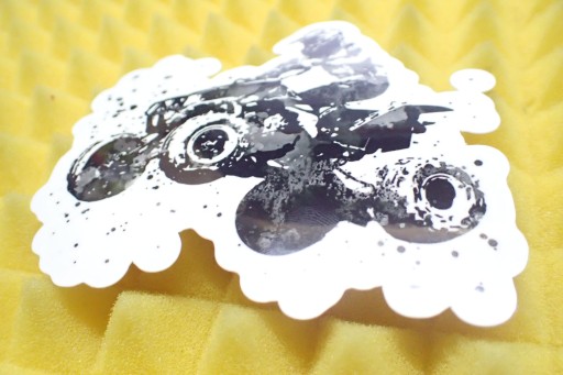 NÁLEPKA ŠTVORKOLKY ŠTVORKOLKA 10 x 9,1 cm