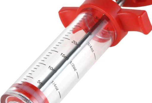 INJEKTOR NA MÄSOVÉ STRIEKAČKY 3 IHLY 30 ML NA ŠUNKU S UROZENÝM MÄSOM