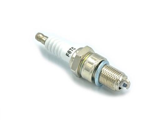 Zapaľovacia sviečka F6TC F7TC HONDA GX160 GX200 GX390 Jednotkový zhutňovač
