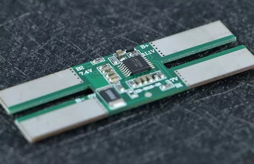 NABÍJACÍ MODUL BATÉRIE 3S 8A OCP 20A