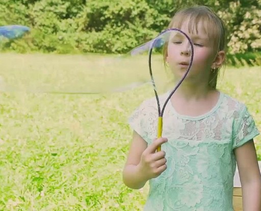 PRSTEŇ NA MYDLOVÉ BUBLINY 35 CM VEĽKÉ TUBÁNOVÉ BUBLINY
