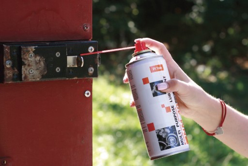 MULTIFUNKČNÝ PRÍPRAVOK ODSTRAŇOVAČ TUKOVEJ HRDZE PRE PITONOVÉ SKRUTKY V SPREJU 400ML