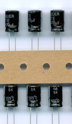 470uF 10V NÍZKY ESR 470 µF 10 V (10 KS) ELEKTROLYTICKÝ KONDENZÁTOR