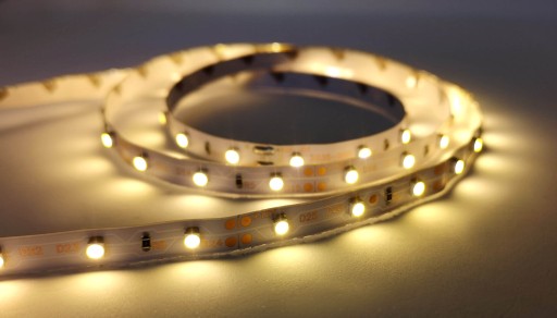 LED pás 300 LED 5m TEPLÁ biela