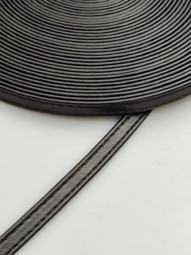 Eko kožený remienok na tašku 6 mm / 100 cm čierny