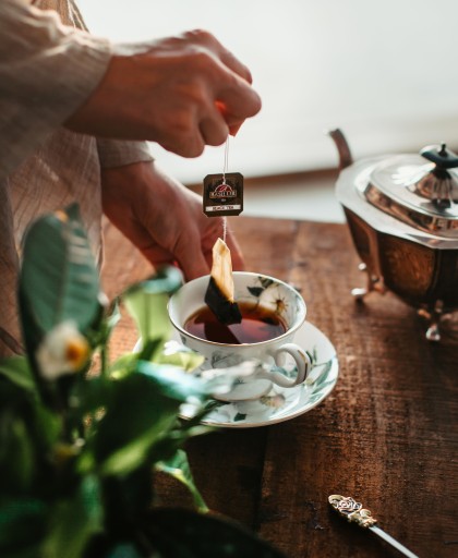 EARL GREY čierny čaj bergamot EXPRESS citrus Basilur - 25 x 2 g