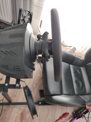 Adaptér Thrustmaster (T300, T500, T300 RS, TX)