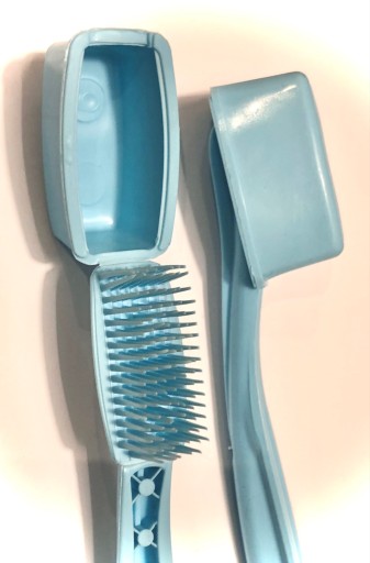 FRESHLINE fluoridačná mäkká zubná kefka 1 ks