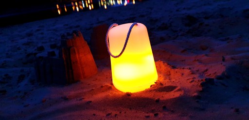 TURISTICKÁ LAMPA PRE STANOVENIE LED KEMPINGOVÁ LAMPA 2 REŽIMY POHYBLIVÉHO PLAMEŇA