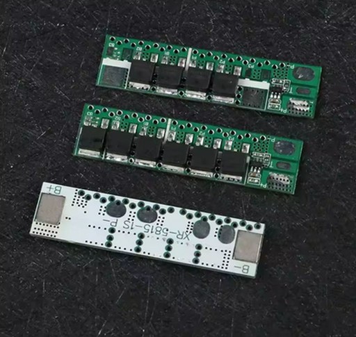 NABÍJACÍ MODUL BATÉRIE 1S 5A OCP 12A
