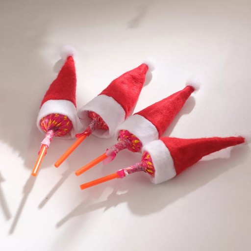 MINI SANTA ČIAPKA, DEKORÁCIA FĽAŠIE, PRÍBORY