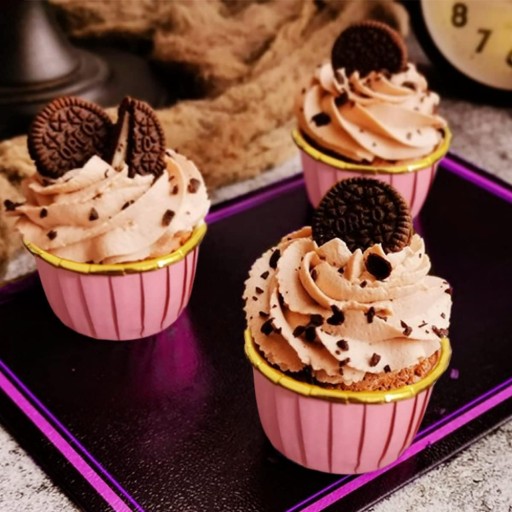 12 KS KOŠÍKY NA MUFFIN KOŠÍKY NA MUFFIN PREMIUM FORMÁT