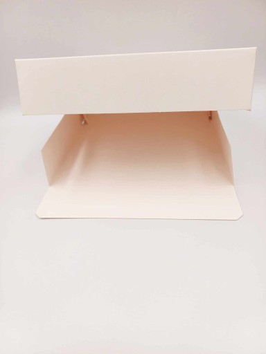 Tortová krabička na tortu 22x22x11 cm biela