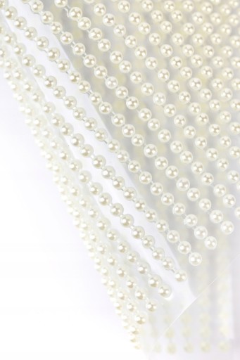 ECRU PERLY KRÉMOVÉ SAMOLEPIACE PERLY 3mm kamienky