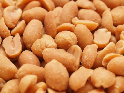 ARAŠIDY SOLENÉ, pražené, 1 kg