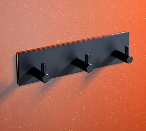 Háčik na uteráky do kúpeľne LOFT rukoväť