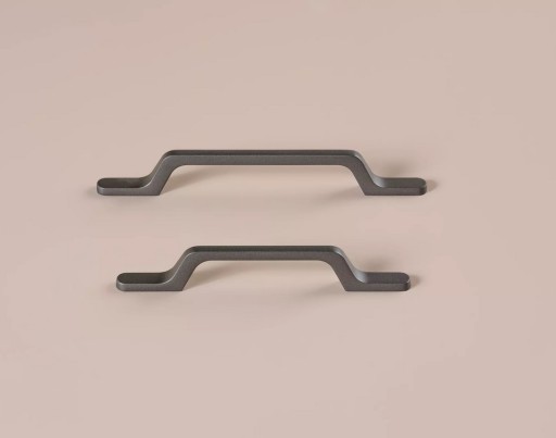 LEO GRAPHITE MOSADZNÁ ÚCHYTKA NA NÁBYTOK 128mm