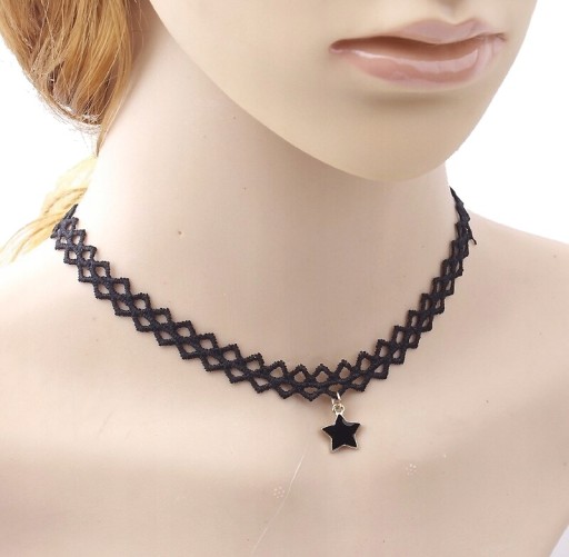ČIERNÝ NÁHRDELNÍK CHOKER S HVIEZDOU