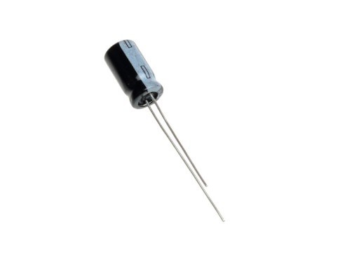 Elektrický kondenzátor 1uF / 50V 4X7 -10ks / 148