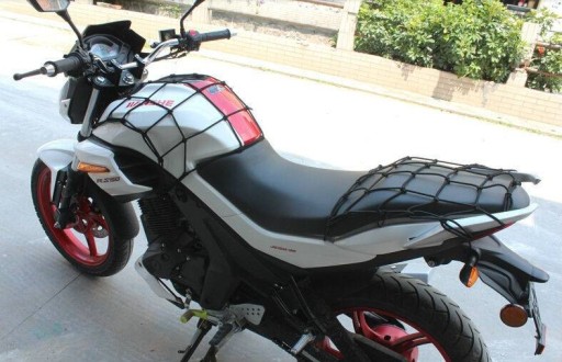 SIEŤ NA BATOŽINU NA MOTORKU PRILBU NA MOTORKU