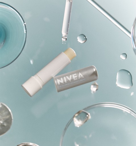 NIVEA HYALURON MOISTURE PLUS Hydratačný balzam - rúž 5,2g