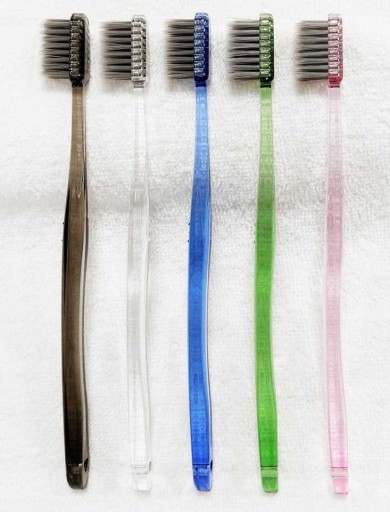 JAPONSKÁ RUČNÁ ZUBNÁ KEFKA SO SILICA WAKKA LIGHT MIZUHA 1KS