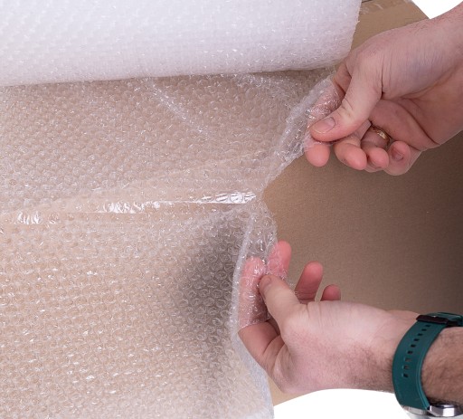 Bublinková fólia 40 cm x 70 m, perforovaná každých 25 cm, ideálna na sťahovanie