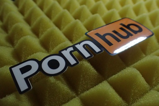 NÁLEPKA PORNHUB PORN HUB XXX NÁLEPKA 9,8 x 3 cm
