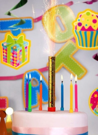 RACA FONTÁNA TORTA FONTÁNA 12cm ZLATÁ (4) ČERVENÁ PLAST