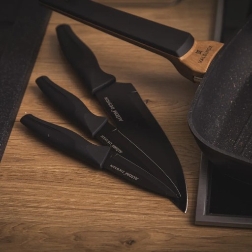Kuchynský nôž s nepriľnavým povrchom, univerzálny Altom Design, čierny