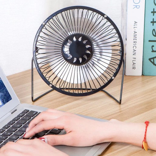 VENTILÁTOR USB VENTILÁTOR PEVNÝ MALÝ PRENOSNÝ NA STOL TICHÝ FUNKČNÝ
