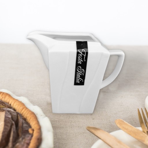 Porcelánová kanvička na mlieko, biela, 250 ml