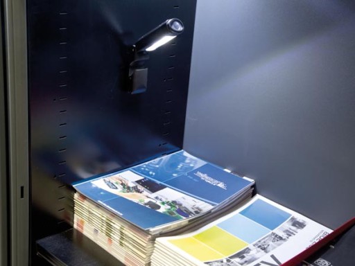 COB MAGNETICKÁ DIELENSKÁ LAMPA S MAGNETOM