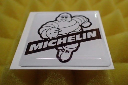 NÁLEPKA MICHELIN 3D NÁLEPKA 3,8 x 3,8 cm