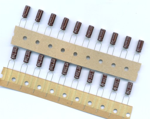 47uF 25V 47 µF 25 V (20 KS) ELEKTROLYTICKÝ KONDENZÁTOR