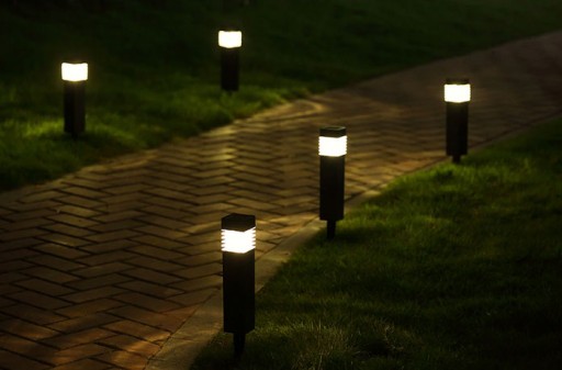 LED solárne svietidlo, zapustený štvorcový stĺpik, záhradná dekorácia, vstupy na terasu, P-301