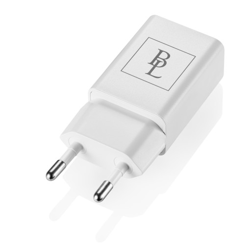 Napájanie Nabíjačka USB Cube 5.0V 2A DC White Beauty Limited