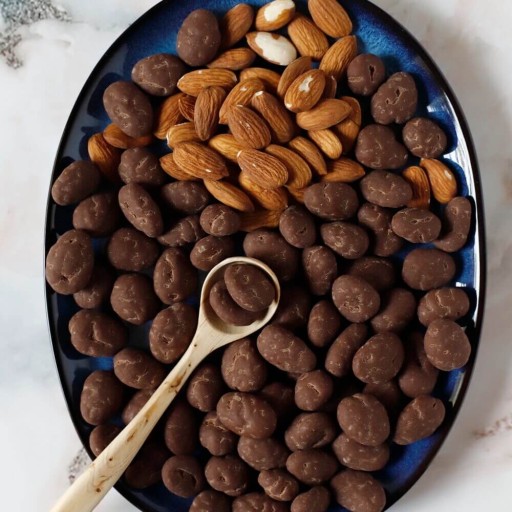 Mandle v tmavej raw vegánskej čokoláde RAW BIO KAKAO 70g