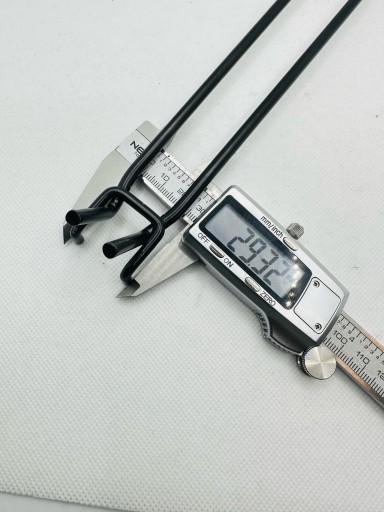 ZÁVĚSNÝ HÁK POLIČNÝ HÁK ČIERNA 230MM 4,2MM