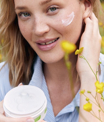 NIVEA SOFT hydratačný krém na telo a ruky 100ml
