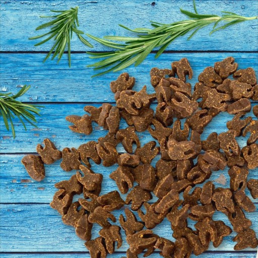 BRIT DENTAL funkčná pochúťka pre psov Zverina s rozmarínom 150g