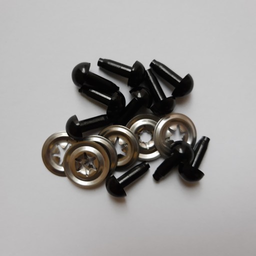 5 párov = 10 ks bezpečných očí, 8mm čiernych očí