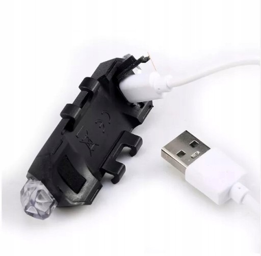 VÝKONNÁ LED ZADNÁ BICYKLE LAMPA USB 15H iLIGHT PRO