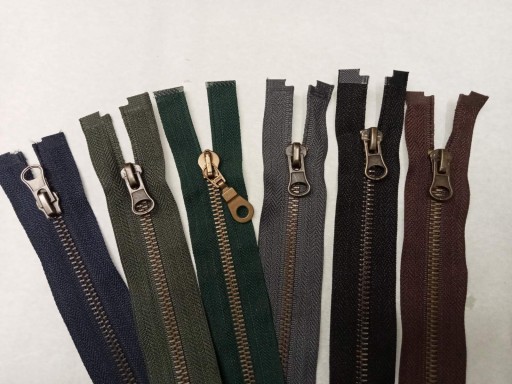 Kovový zips 55cm #5 Mix farieb