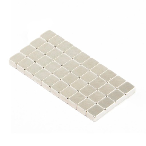 NEODYMOVÝ MAGNET TANIER 5x2,5x4 N38 40 KS