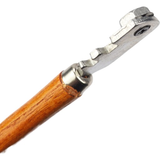 SKLENENÝ Nôž